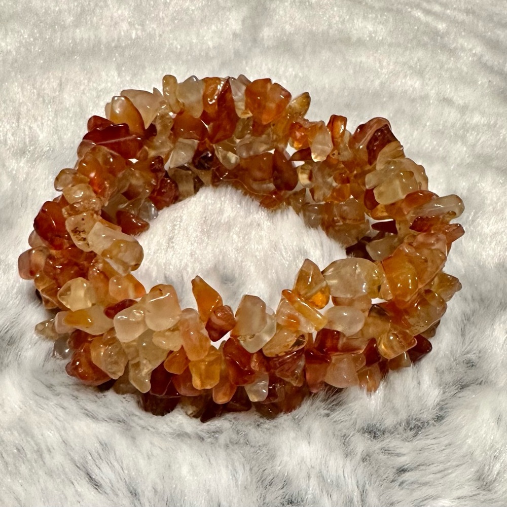 Carnelian beaded bracelet